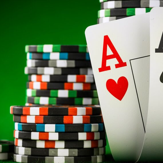 three card poker online